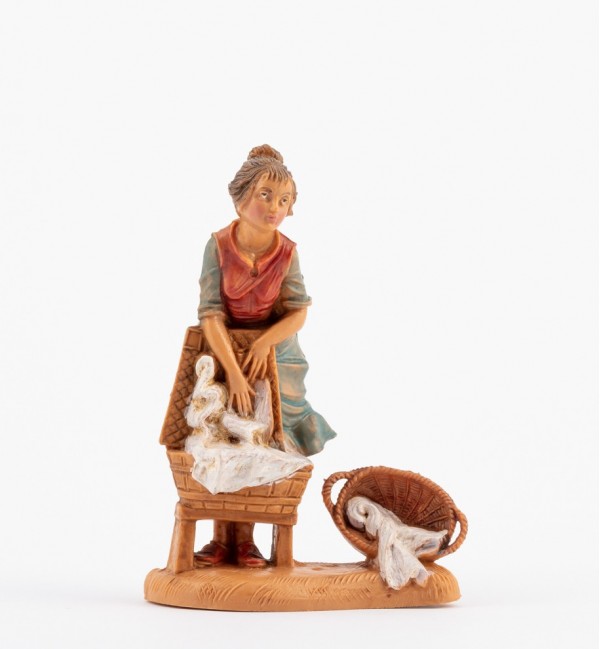 Shepherdess (204) for creche 10 cm.