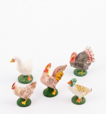Court yard animals for creche traditional colours 19 cm.