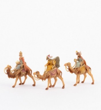 Kings on camel for creche 4 cm.